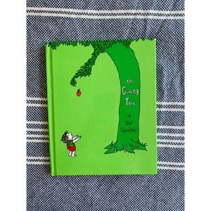 5/$25 🌸 The Giving Tree Children’s Book